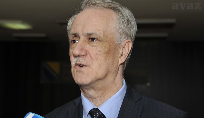 Šta će ova Vlada FBiH raditi do 2015.: Krasti, ne dolaziti na posao, skijati se po svjetskim skijalištima