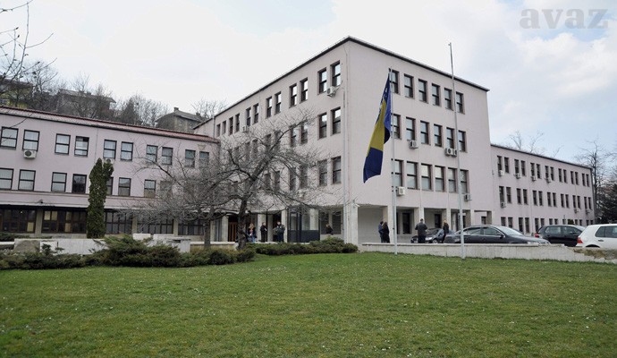 Federacija se zadužila za 868.239.659 KM!