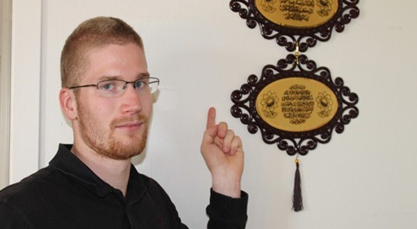 Norvežanin koji je preživio Breivikov napad primio islam